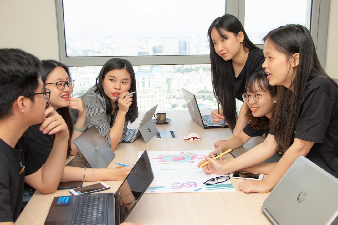 tuyển dụng marketing digital - tổng quan và phân tích | DigiSource.vn