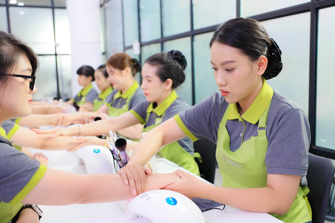 tuyển dụng kế toán kiểm toán - tổng quan và phân tích | DigiSource.vn